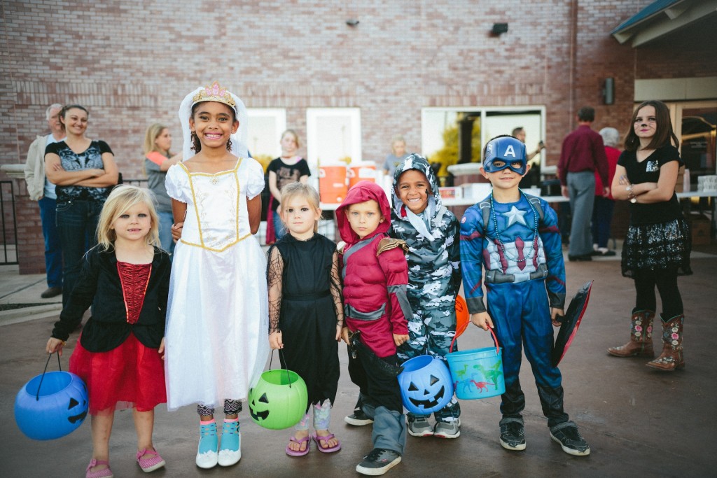 ליל כל הקדושים/ האלווין (Holloween)